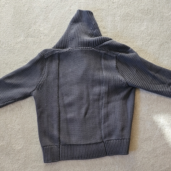 VINCE Large Double Breasted Heavy Sweater. - Picture 6 of 8